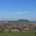 Am Taubenberg Apartment *